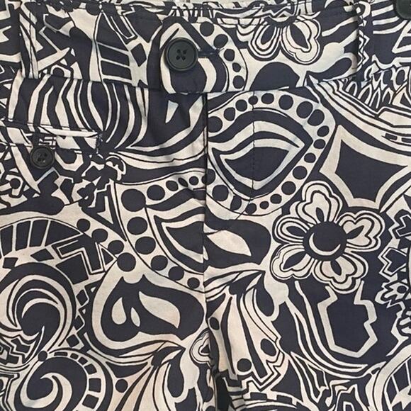 Banana‎ Republic Martin Fit Graphic Print Shorts - Picture 3 of 9